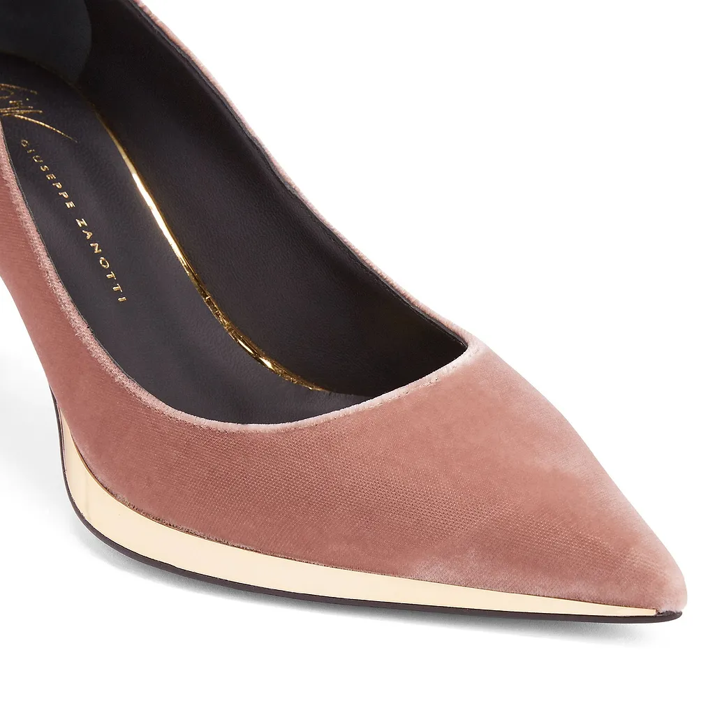 Giuseppe Zanotti Virgyn Pointed Toe Slip-On Pumps