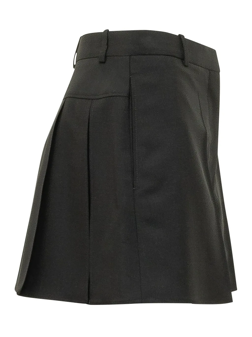 Pleat Detailed Shorts