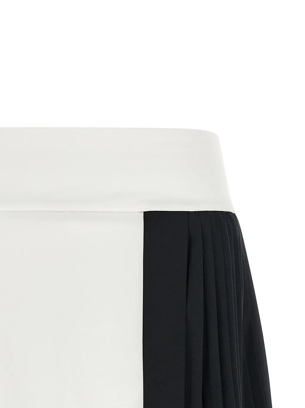 Axelle Pleated Performance Skort