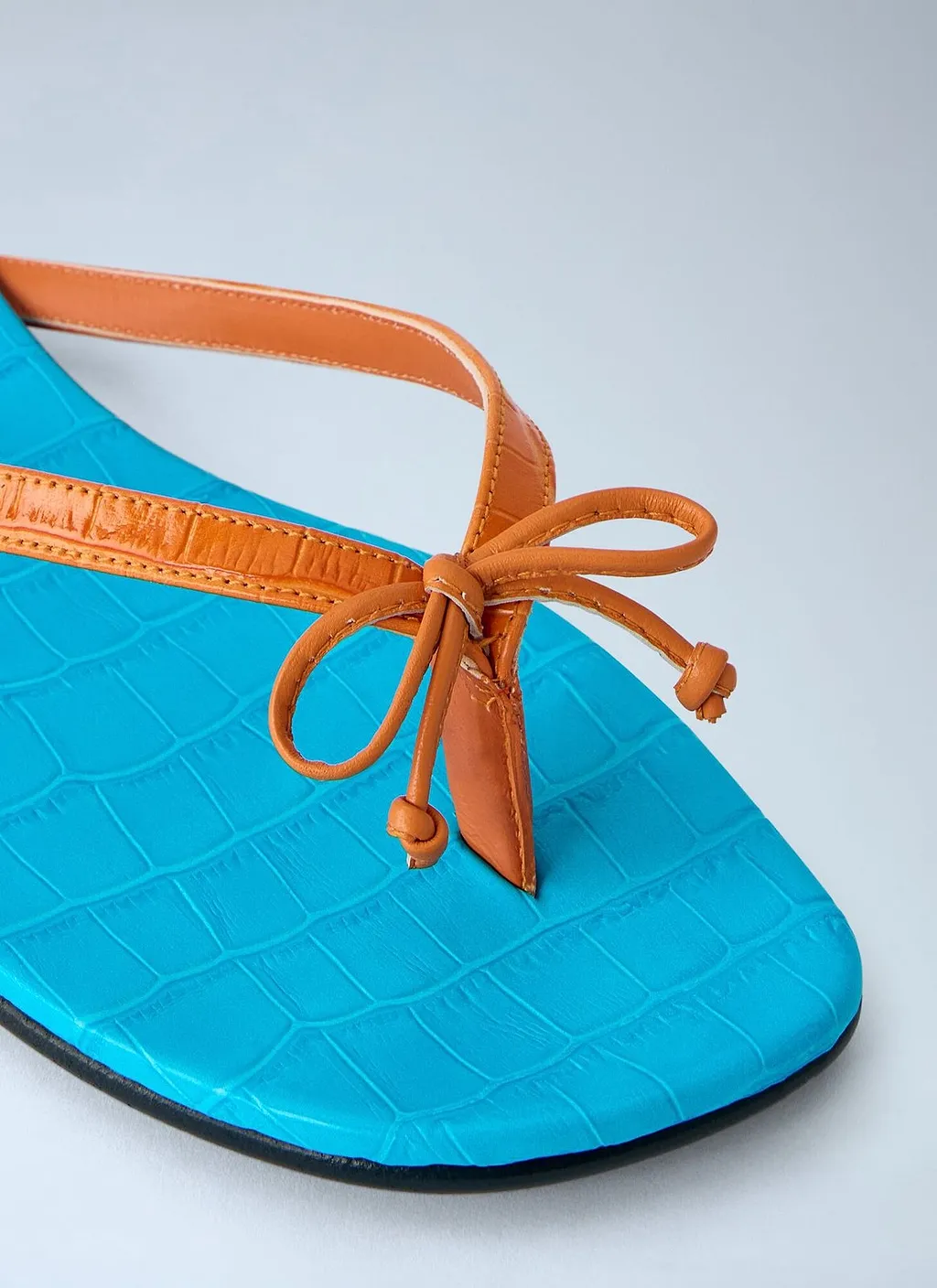 Bow Strap Flip-Flops & Slides