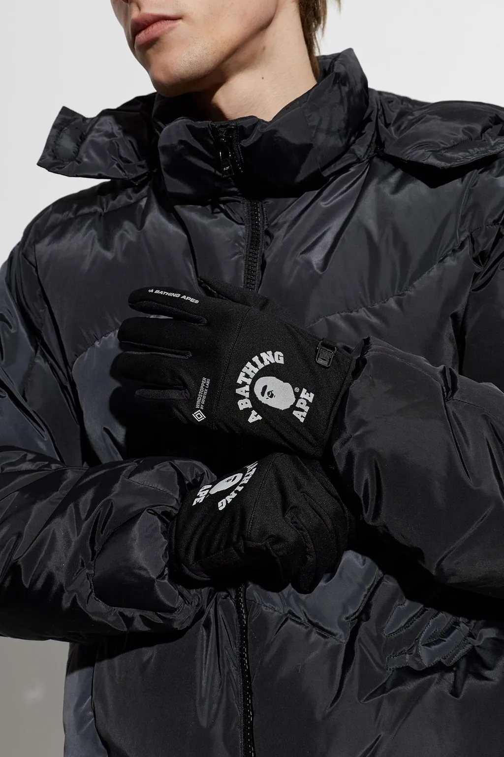 A Bathing Ape® Logo Print Gloves