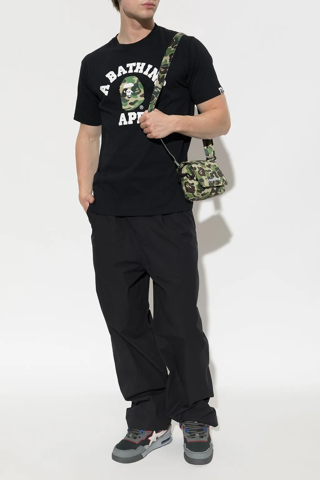A Bathing Ape Logo Print T-Shirt