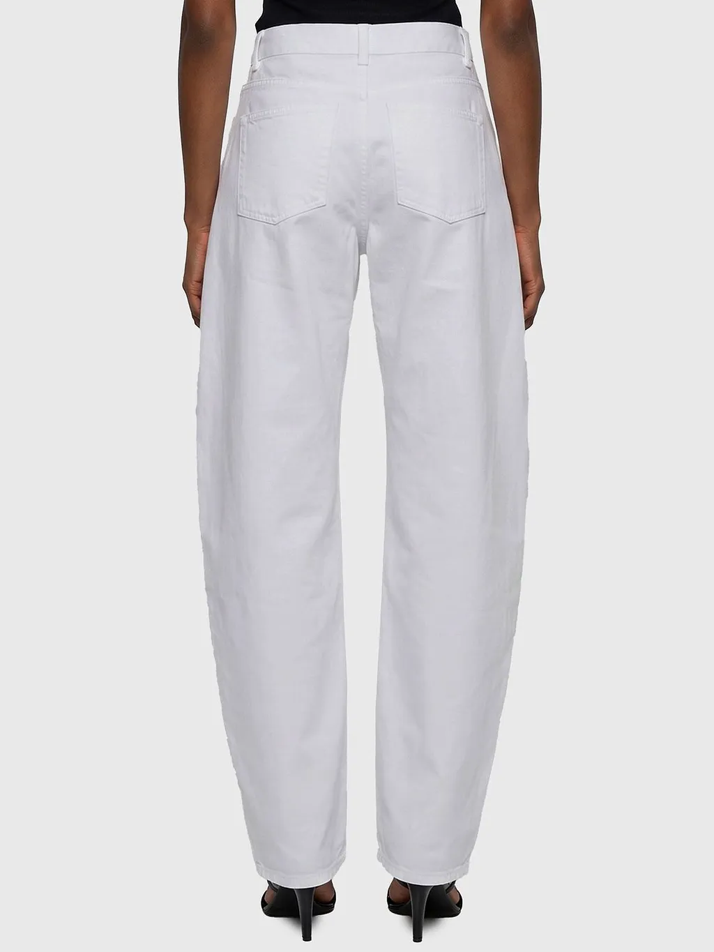 AlaÏA Rodeo Curved-Leg Jeans