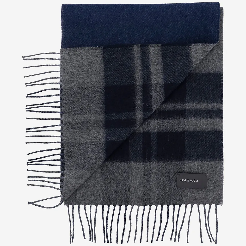 Alex Begg Taransay Fringe Scarf