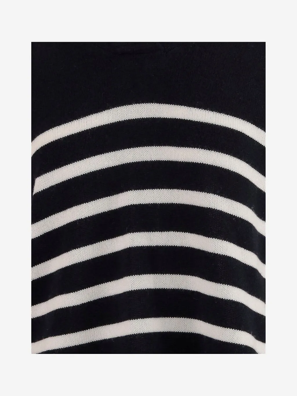 Allude Striped Hooded Sweater
