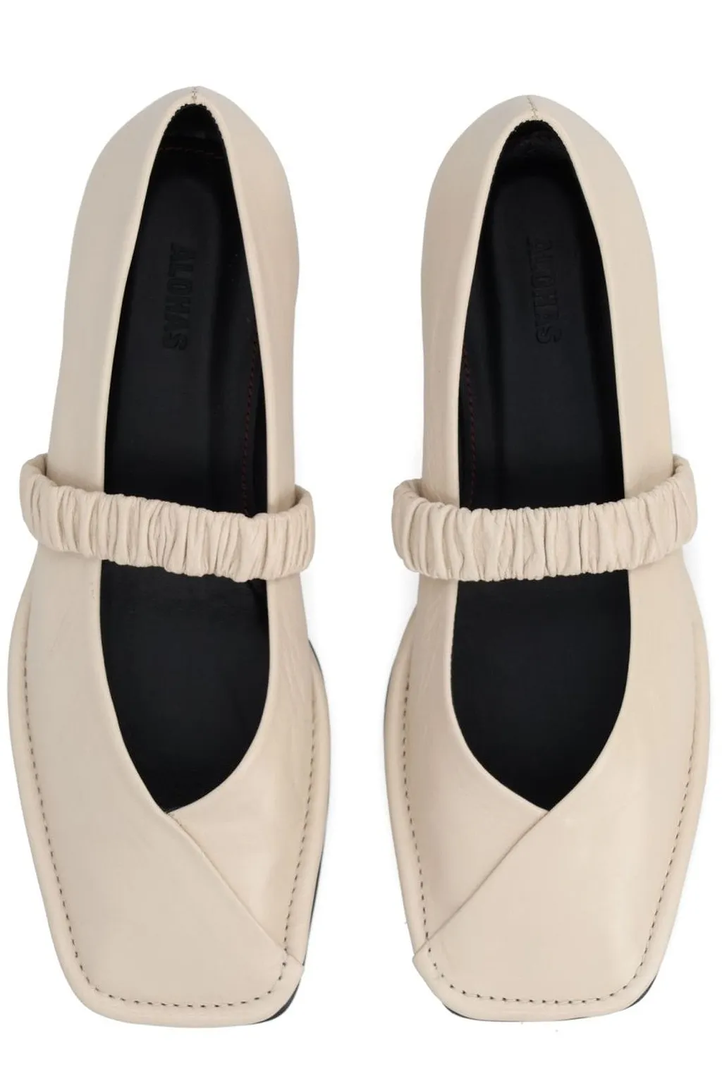 Alohas Square-Toe Gathered Strap Flats