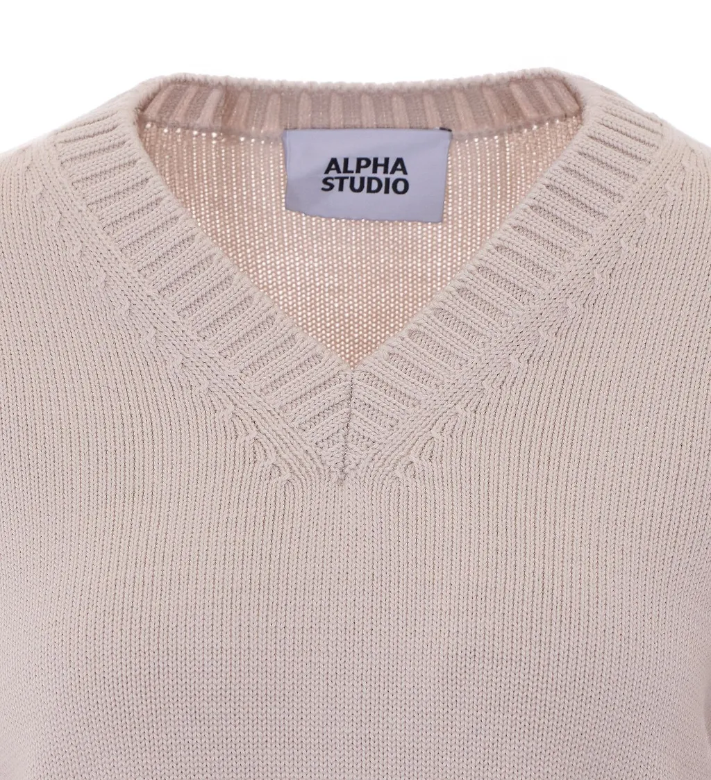 Alpha Studio V-Neck Knitted Sweater