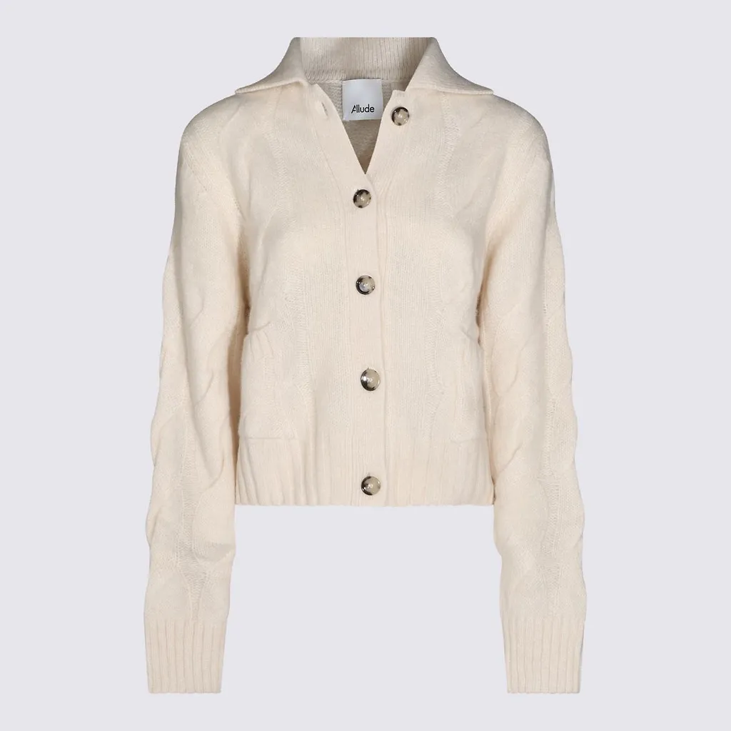 Allude Cable-Knit Buttoned Cardigan