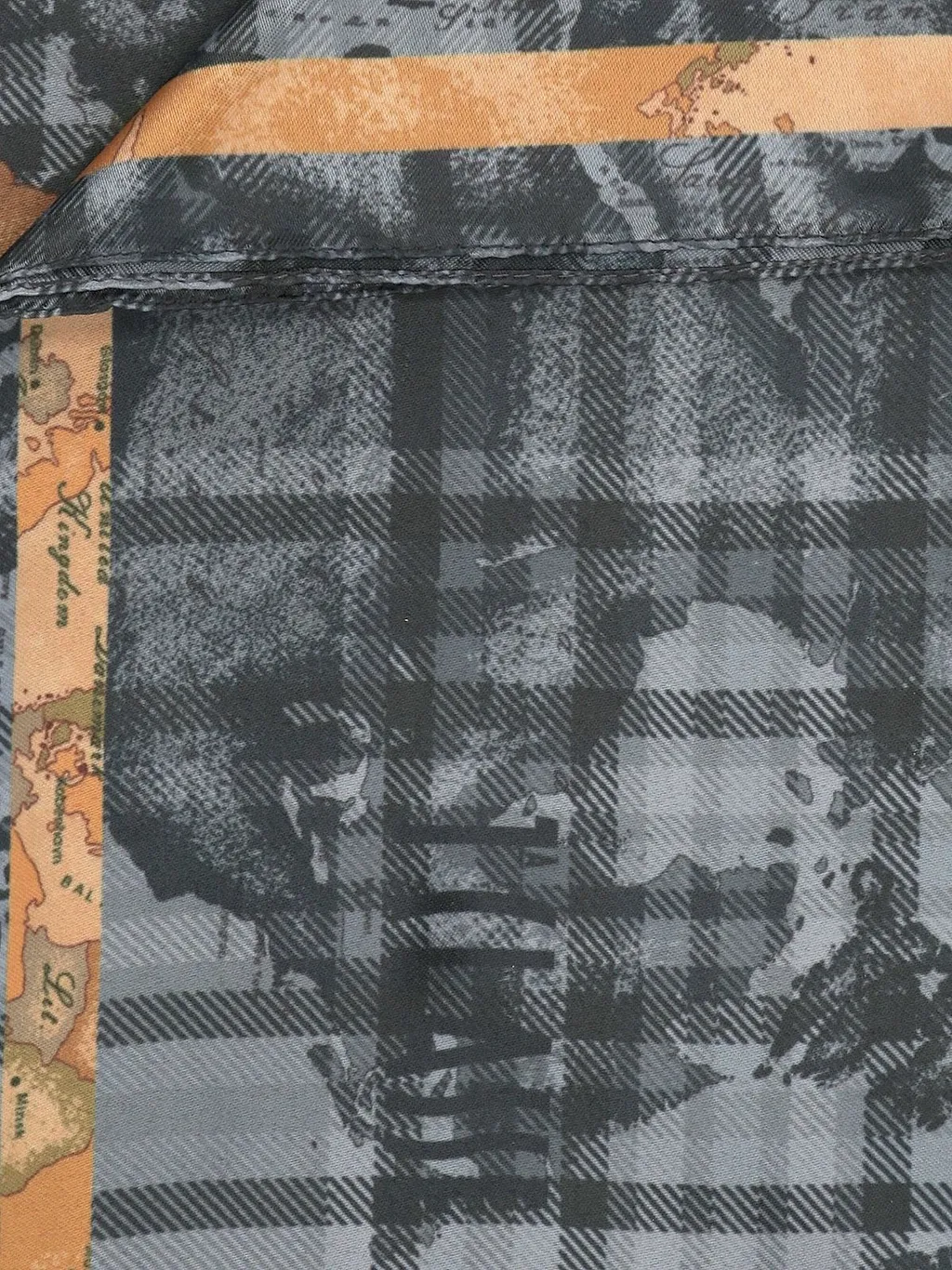 Alviero Martini Geo Print Scarf