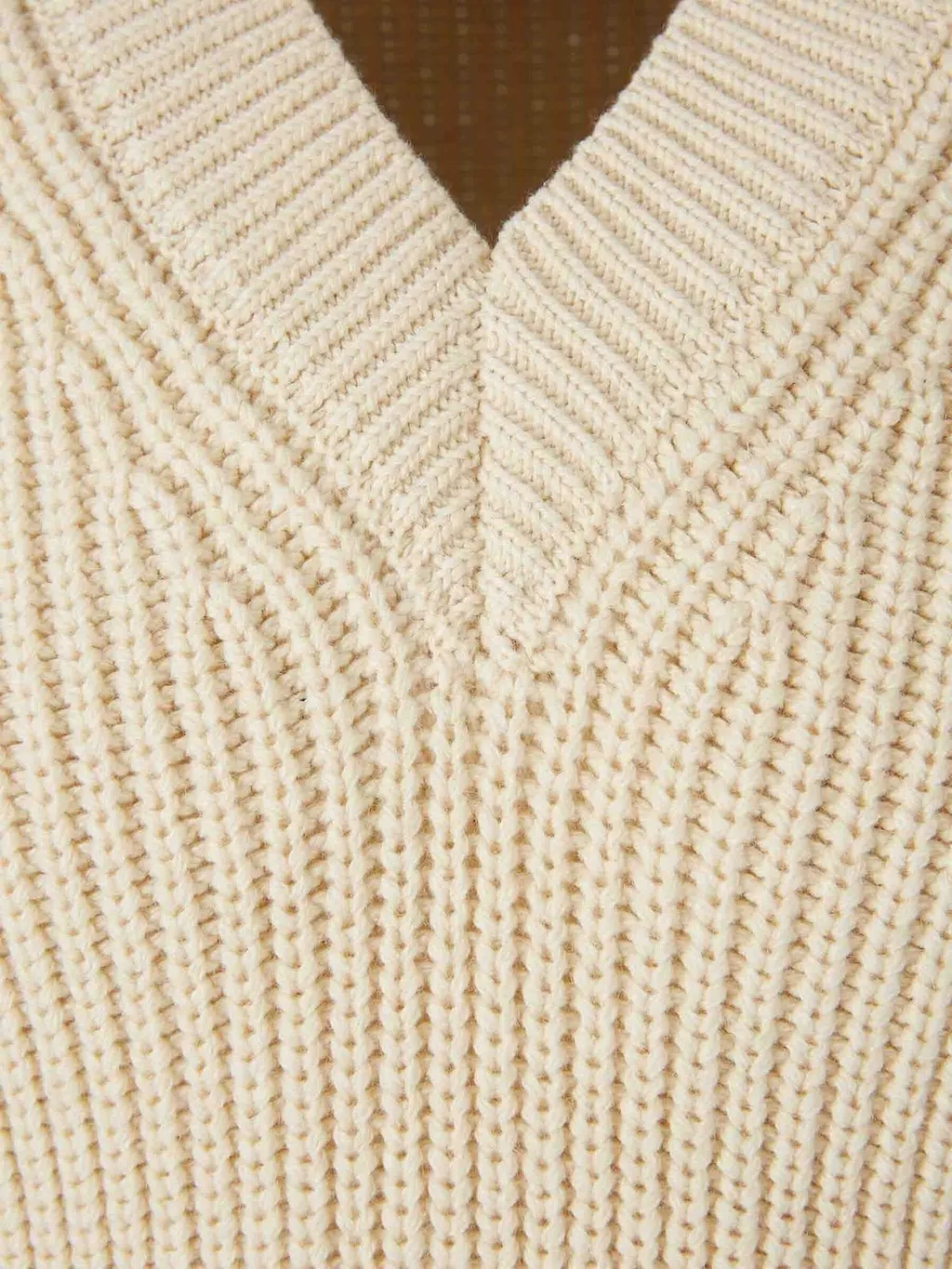 Ami Ami De Coeur V-Neck Knitted Top