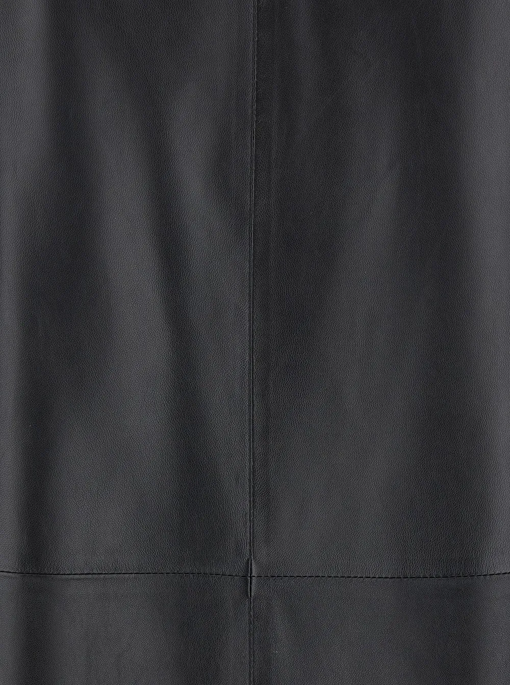 Arma Relaxed Skirt With Zip Closure