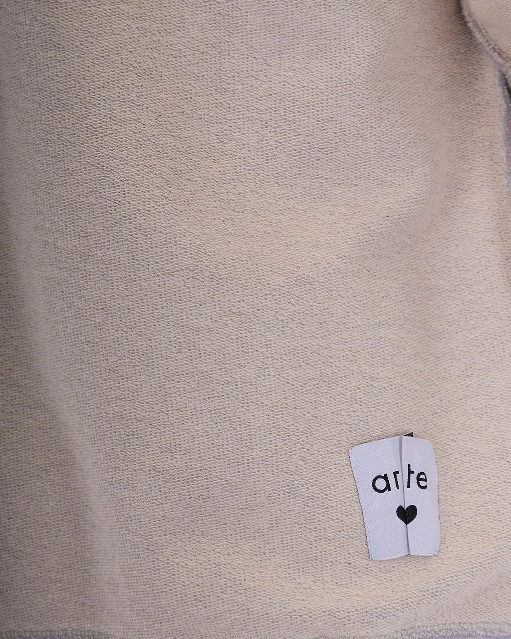 Arte Antwerp Long Sleeve Crewneck Sweatshirt