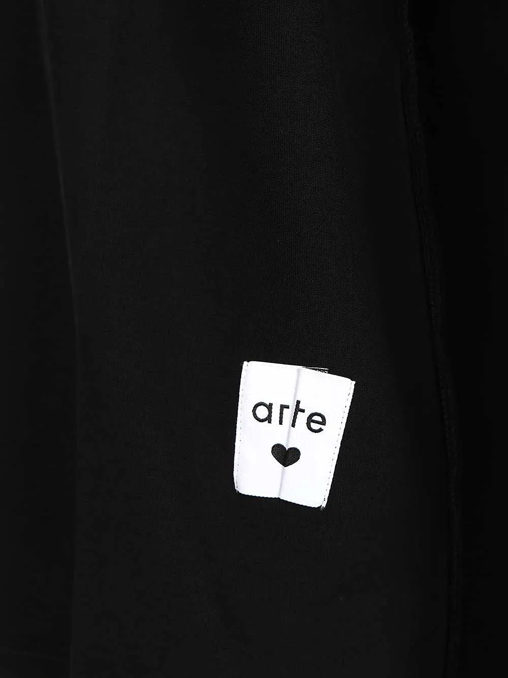 Arte Antwerp Short-Sleeved Crewneck T-Shirt