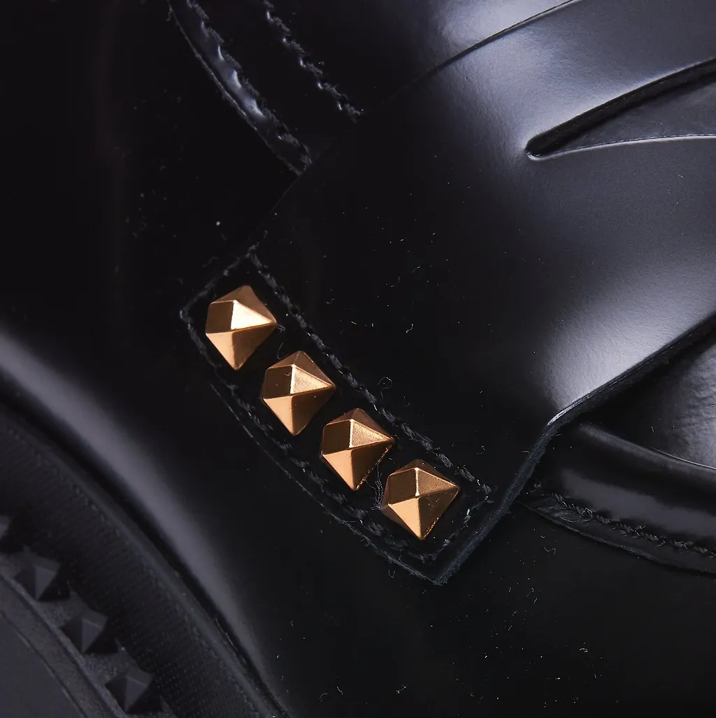 Ash Stud Embellished Round Toe Loafers