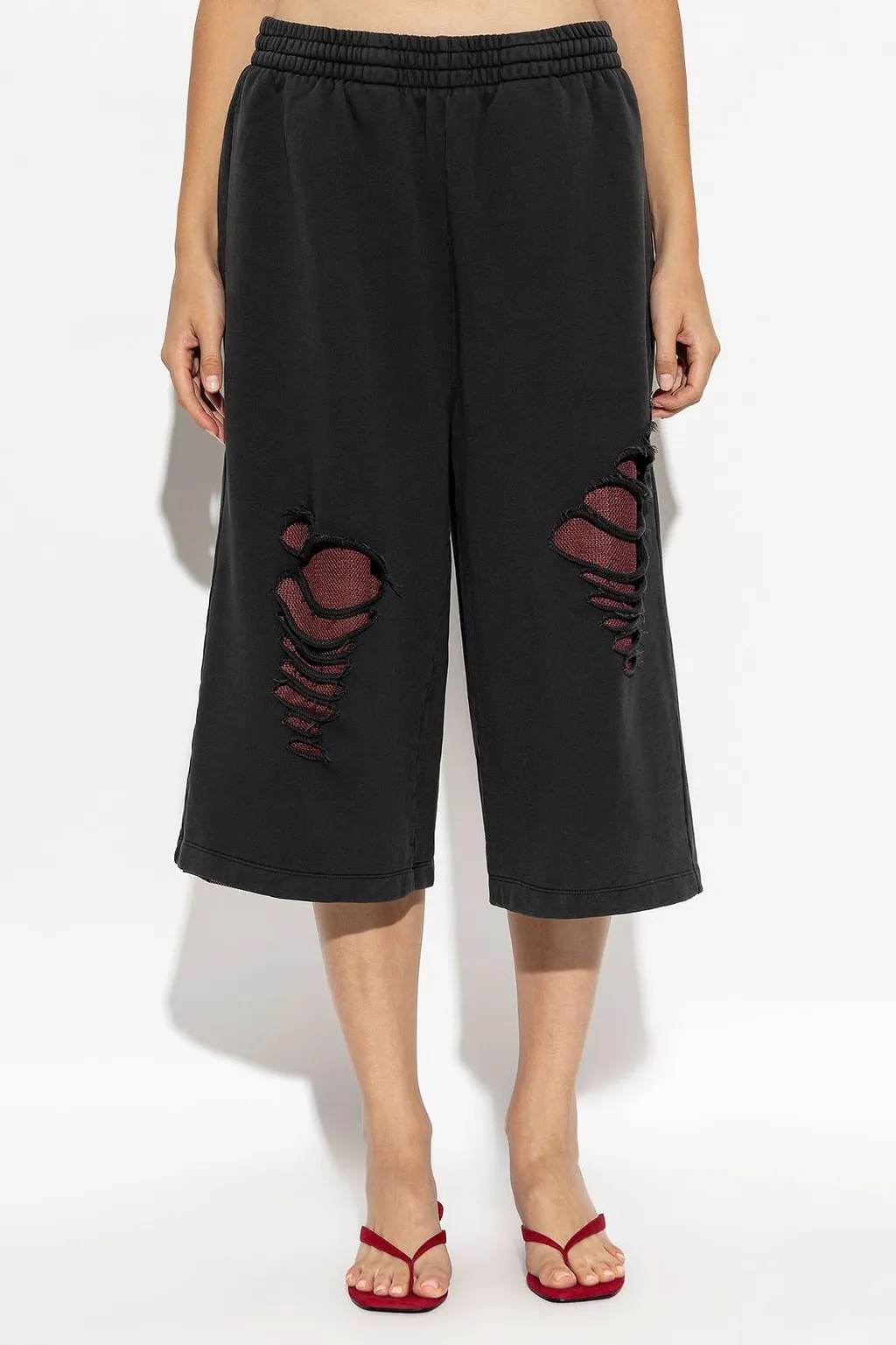 Avavav Decorative Slits Shorts