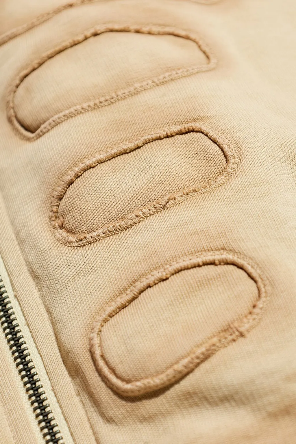 Avavav Embossed Zip-Up Hoodie