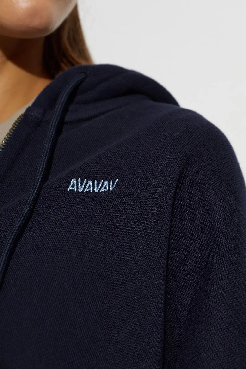 Avavav Logo Zip-Up Hoodie