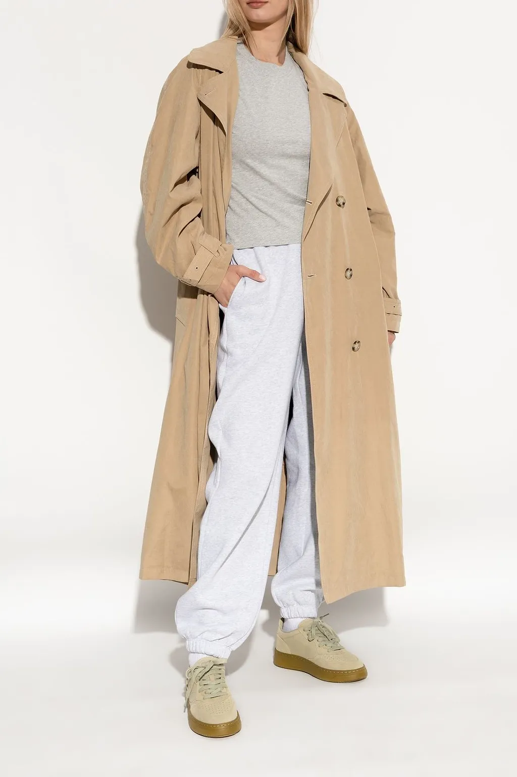 Autry Medalist Low-Top Sneakers