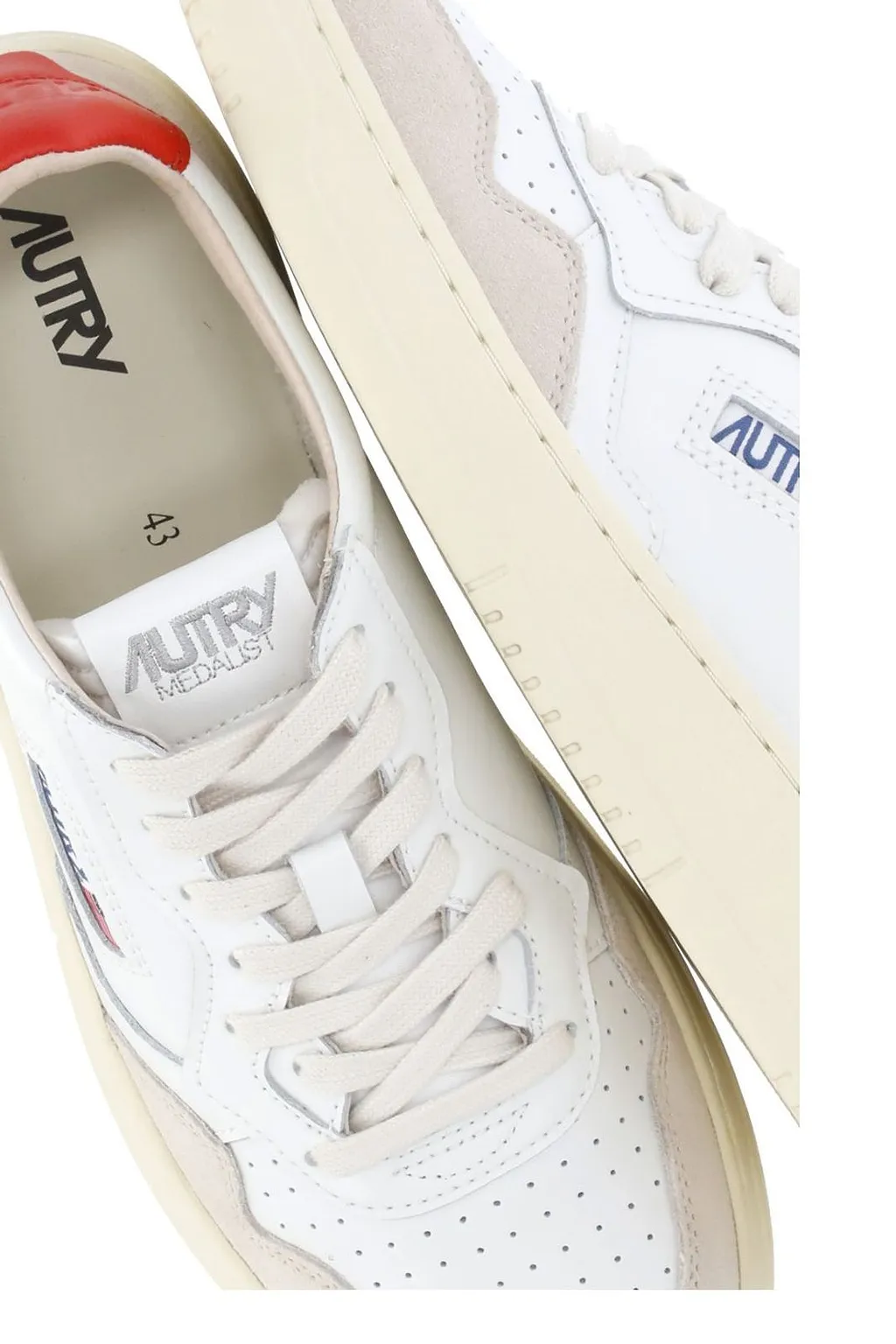 Autry Medalist Low-Top Sneakers