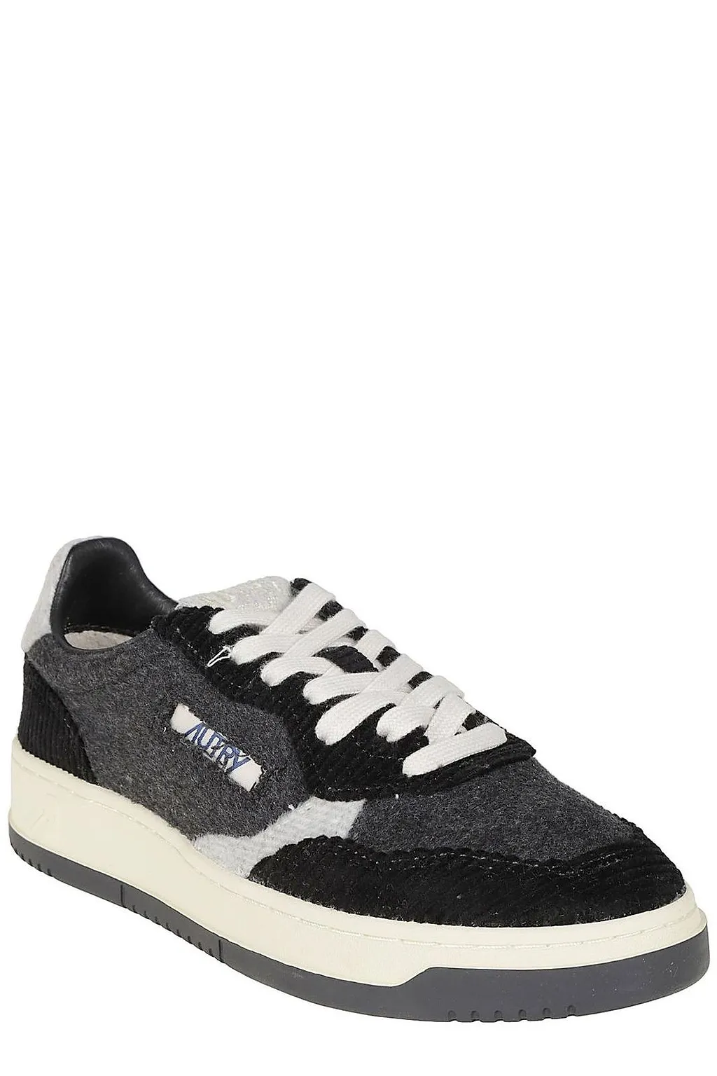 Autry Medalist Low-Top Sneakers