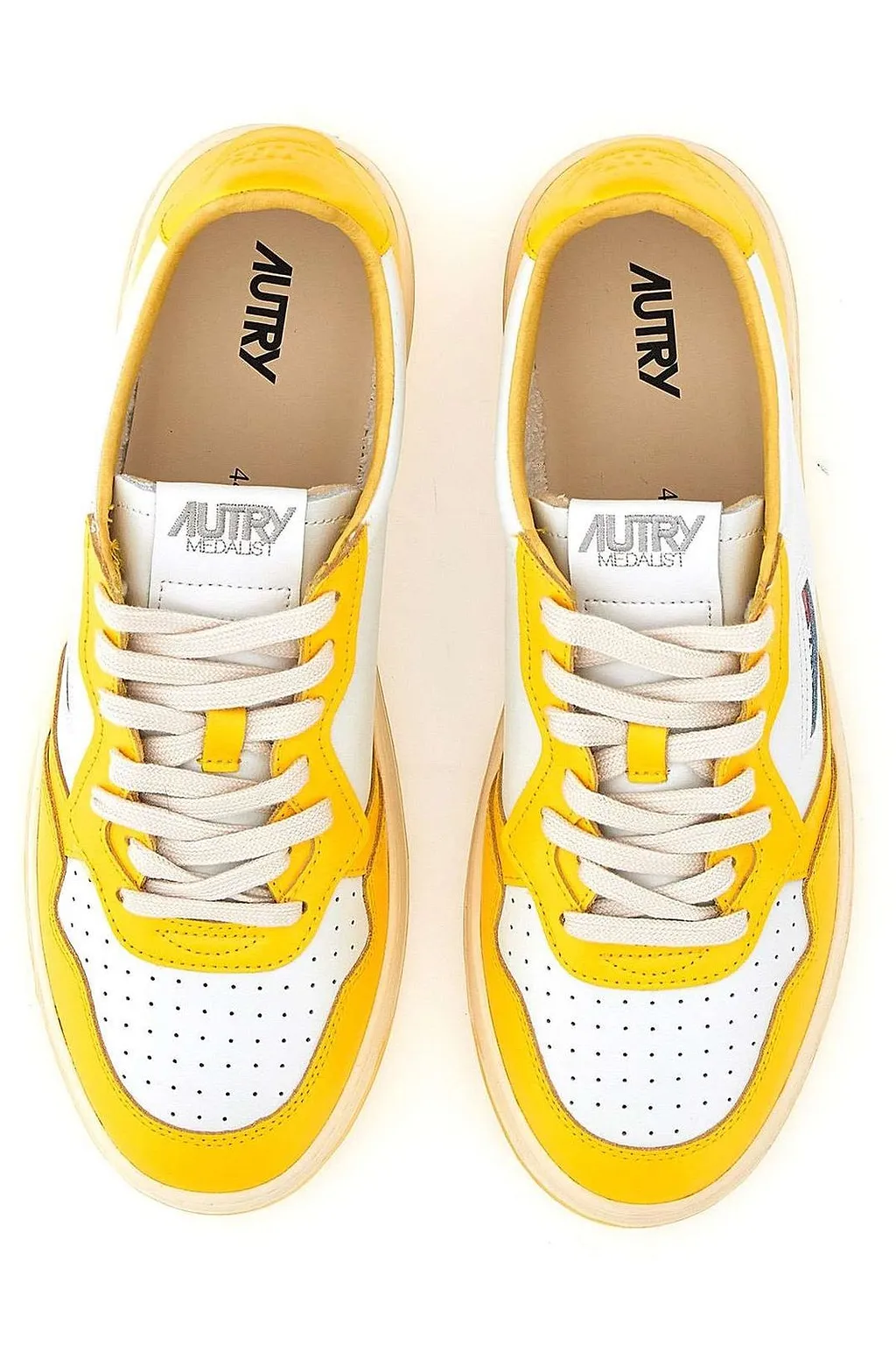 Autry Medalist Low-Top Sneakers