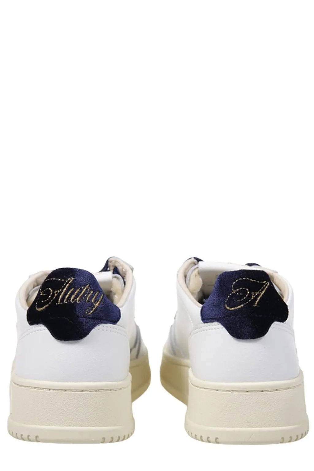 Autry Medalist Low-Top Sneakers
