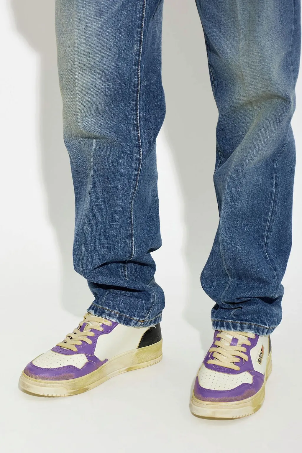 Autry Medalist Low-Top Sneakers