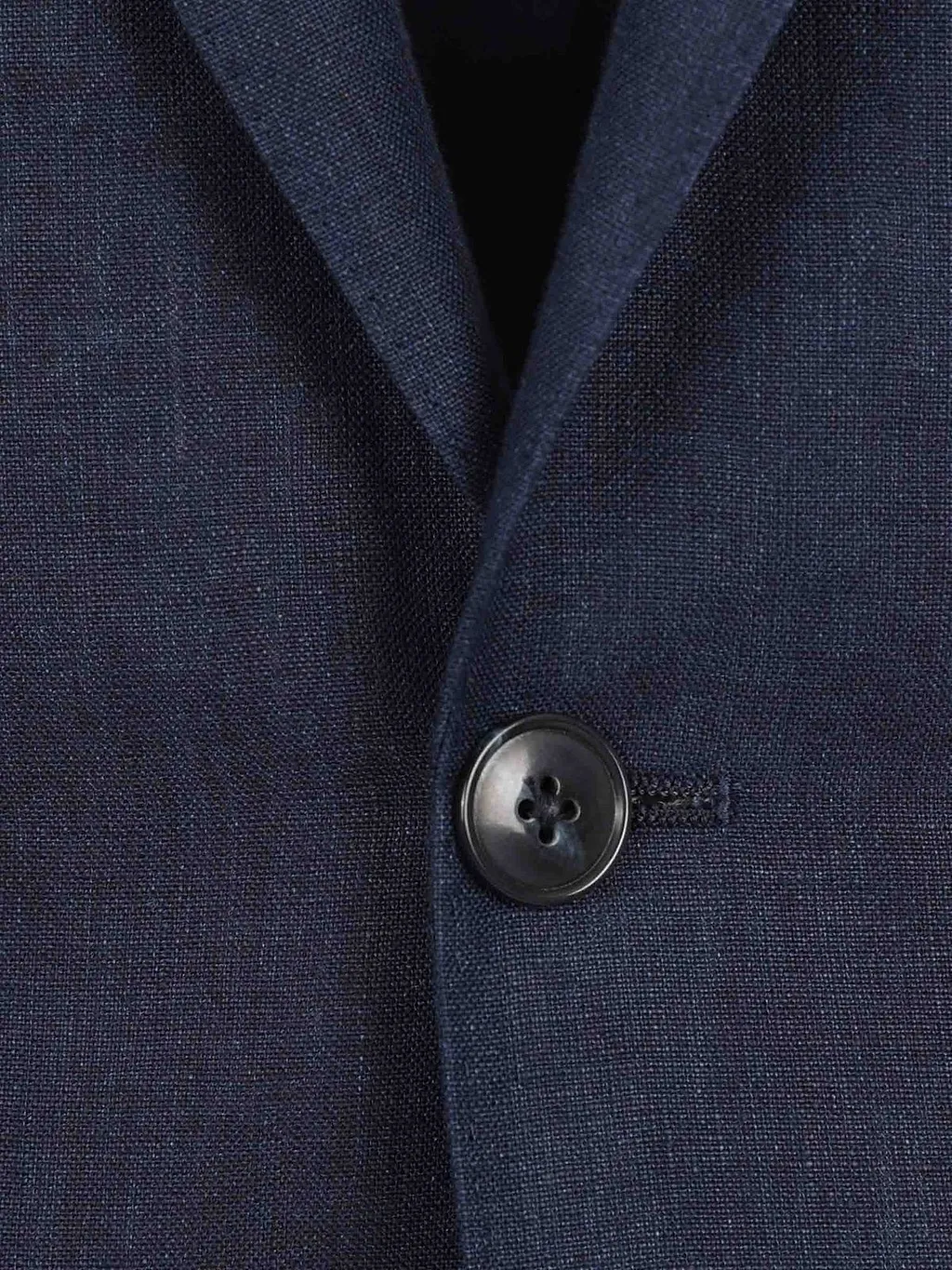 Atelier Munro Two Piece Slim Fit Suit