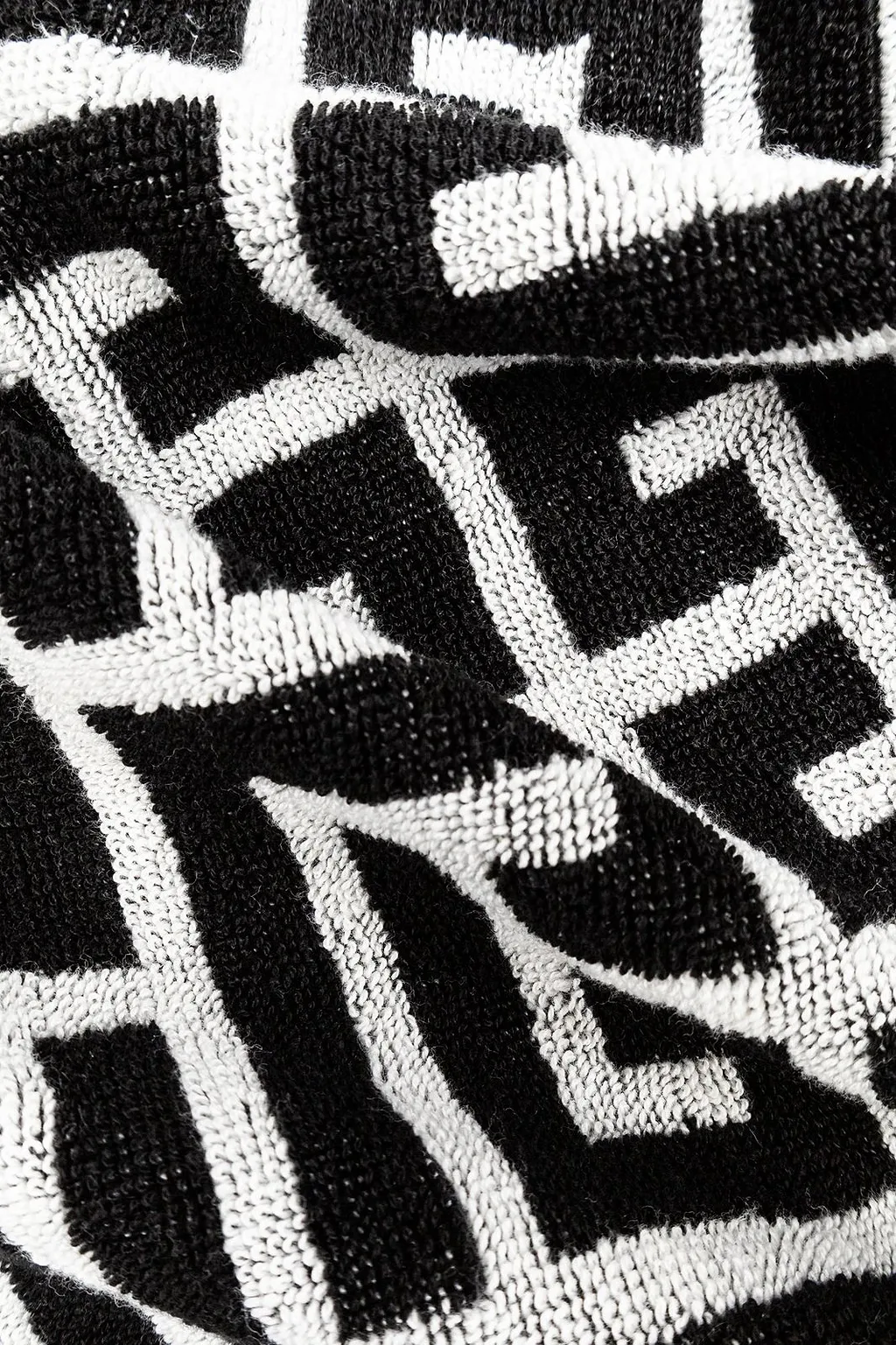 Balmain Pb Labyrinth Beach Towel