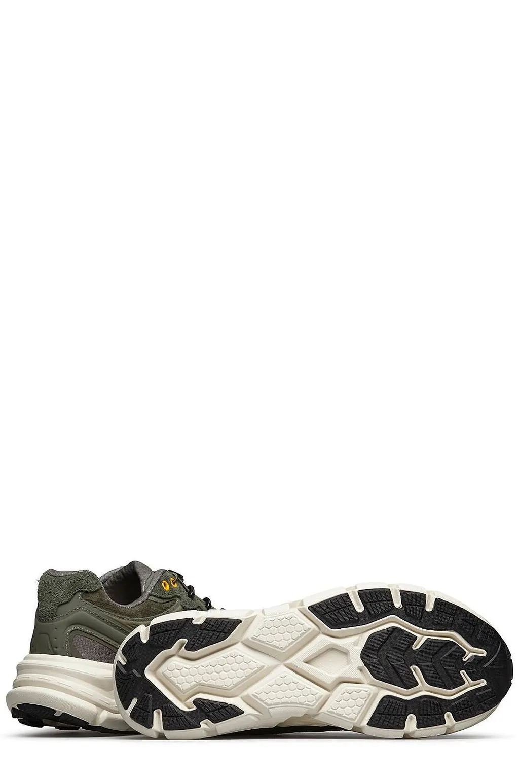 Barracuda Chunky Low-Top Sneakers