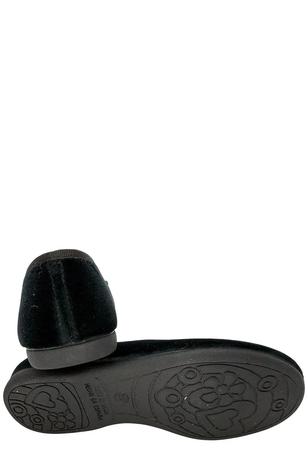 Batilas Crisscross Strap Ballerinas