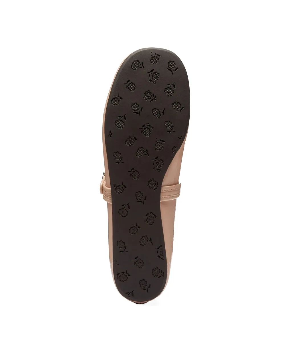 Sculpted C Ballet Flats