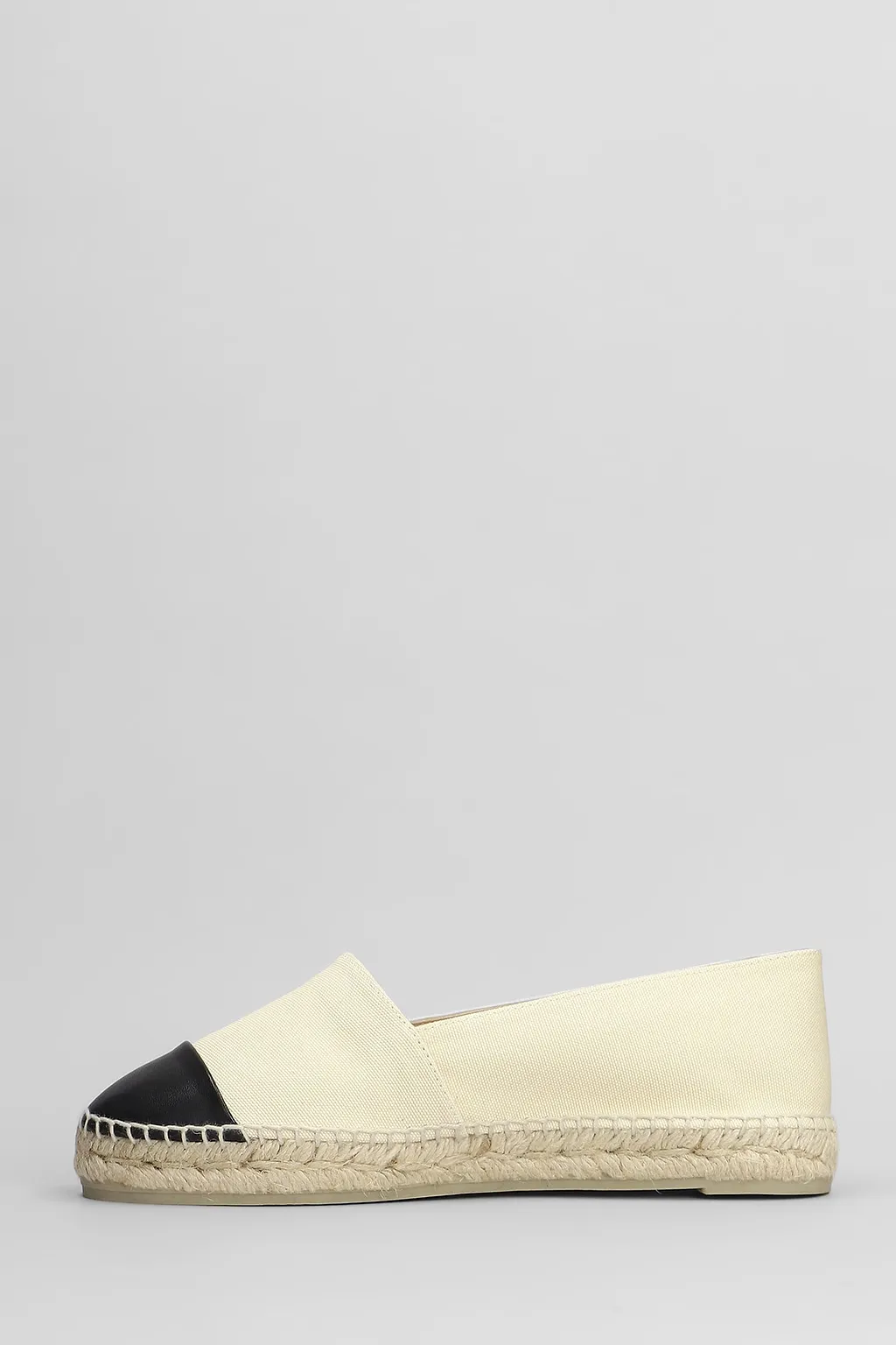 Round Toe Flat Shoes