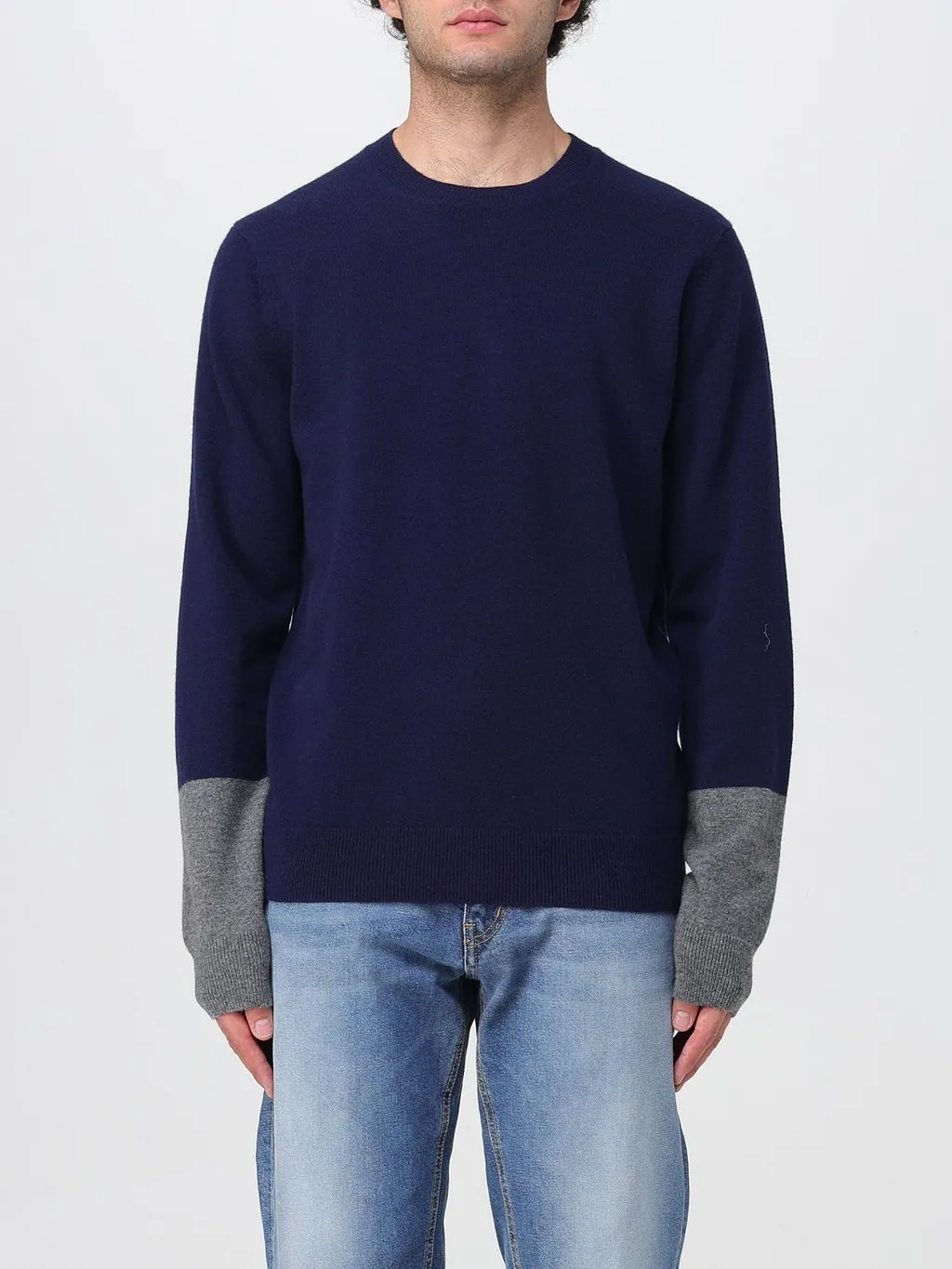 Round Neck Long-Sleeved Sweater