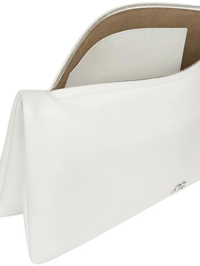 Logo-Detail Shoulder Bag