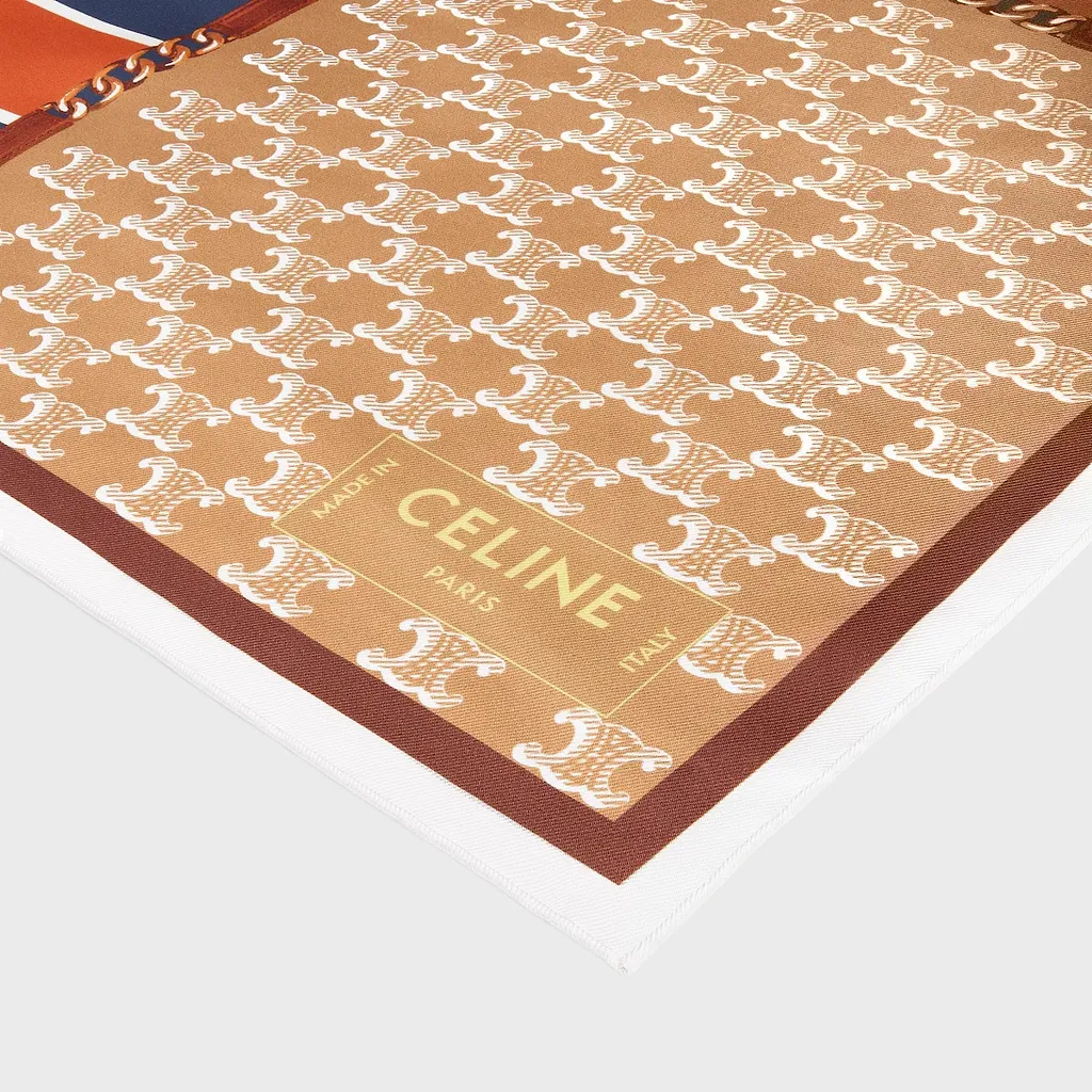 Square In Silk Twill
