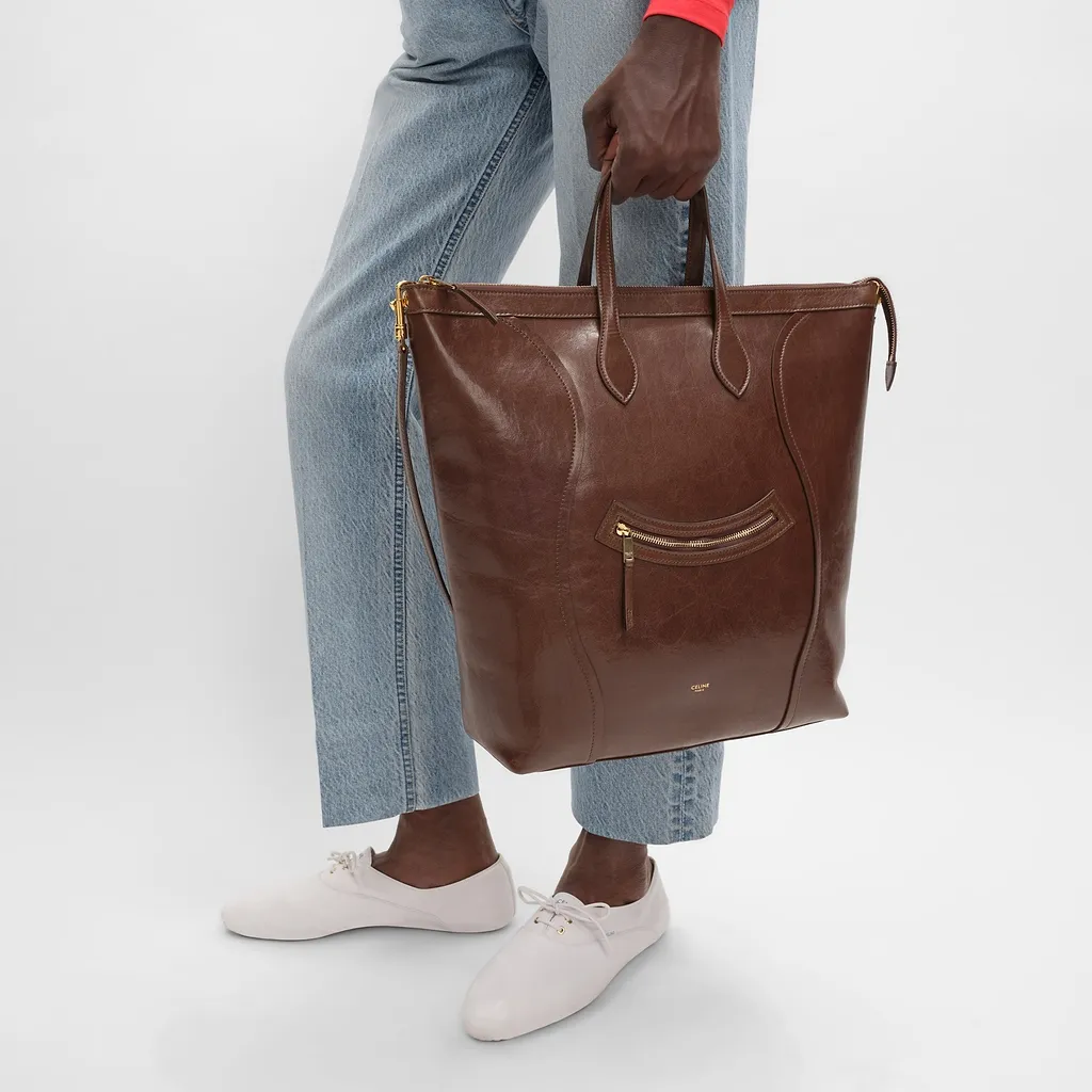 Vertical Cabas Smile Luggage In Shiny Calfskin