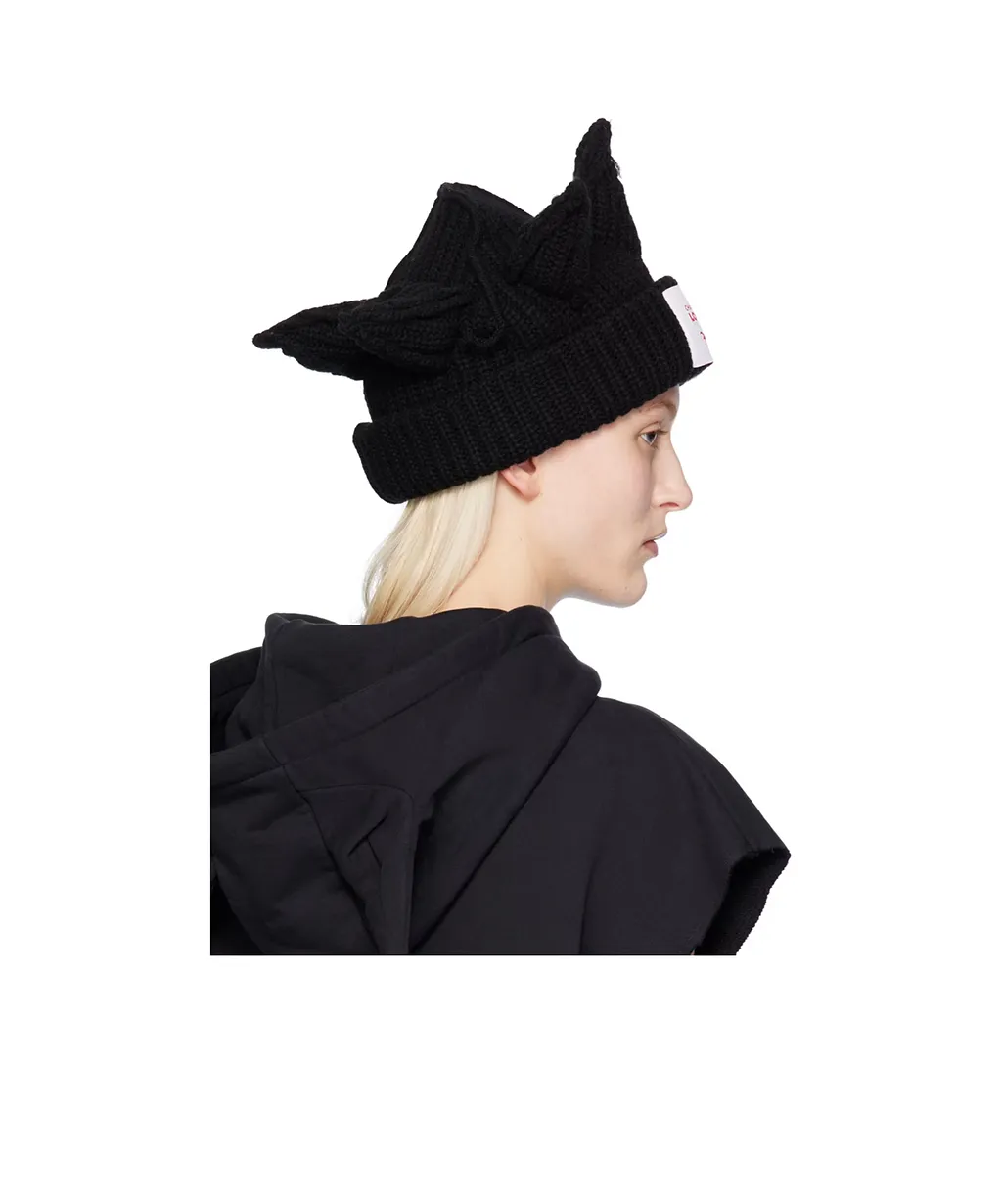 Crown Chunky-Knit Beanie