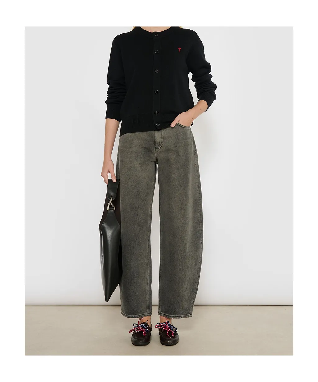 Wide-Leg Jeans