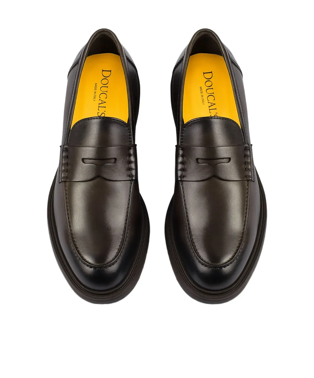Doucal's Carved Vamp Loafers