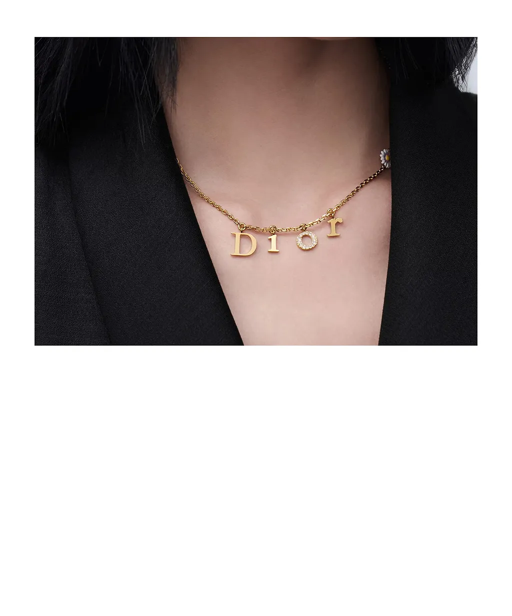 Dior Mini Daisy Necklace