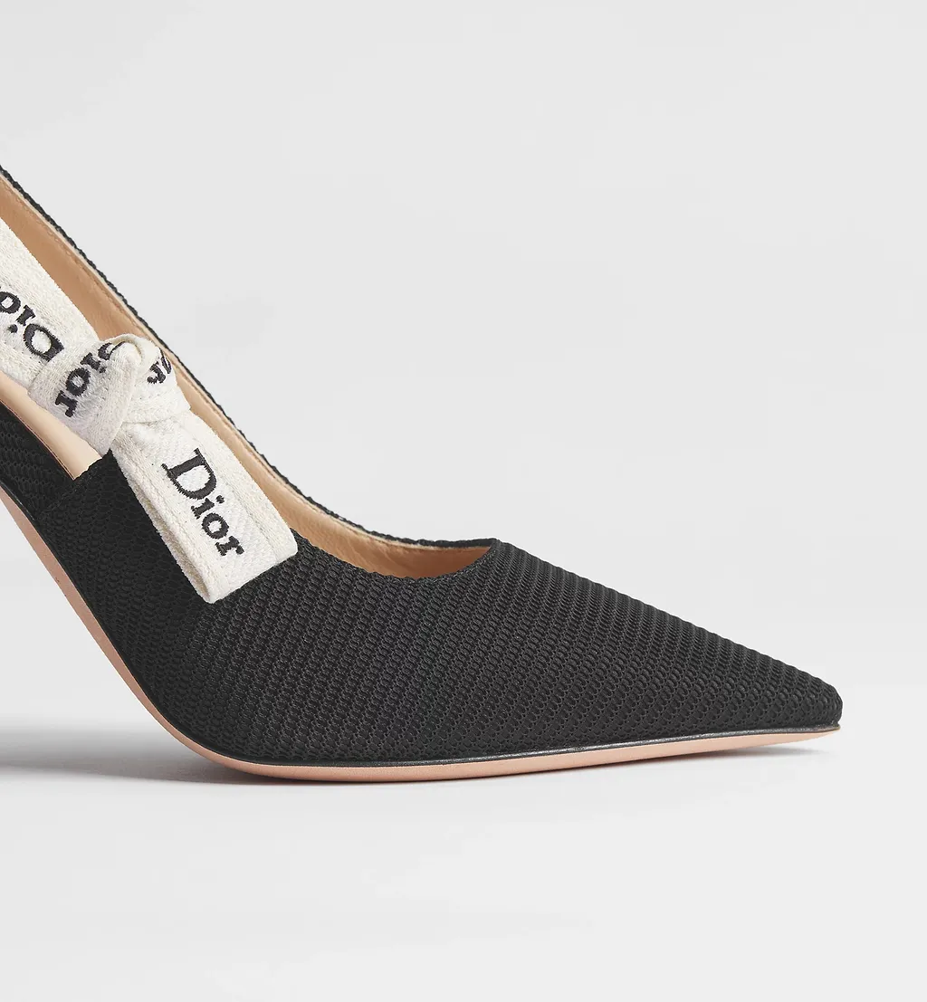 J'adior Pump