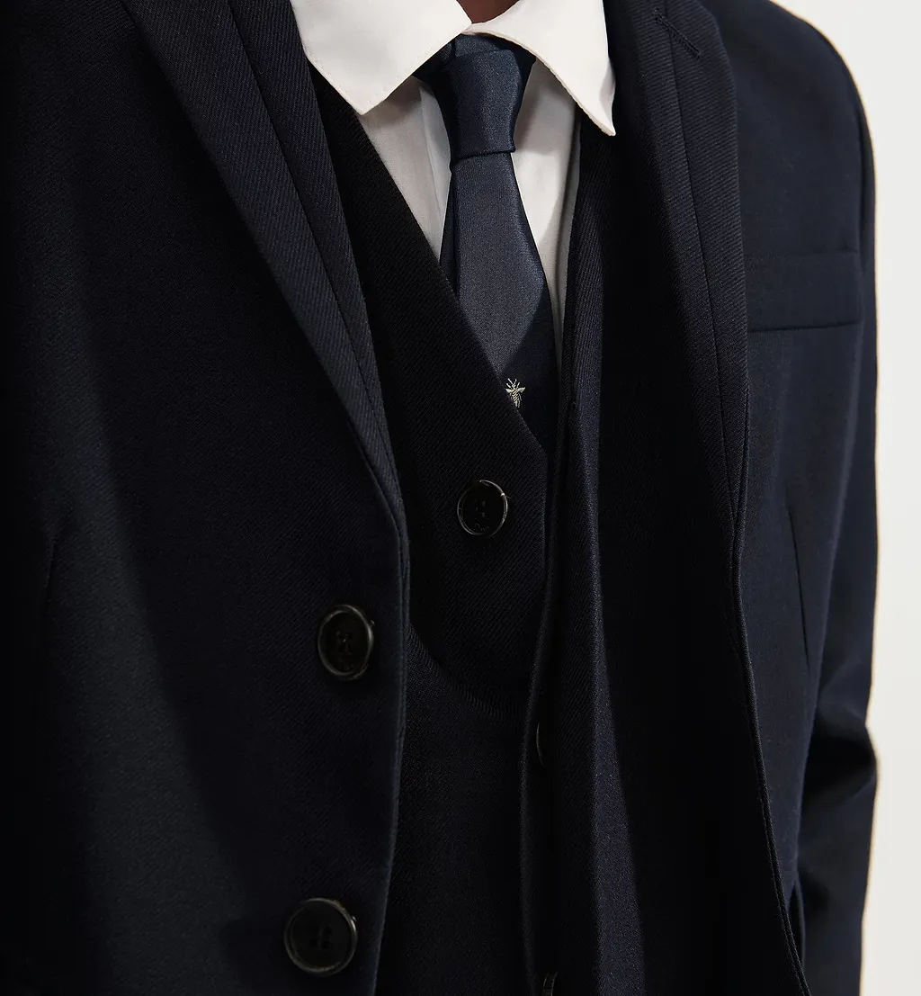 Long-Sleeved Suit Jacket