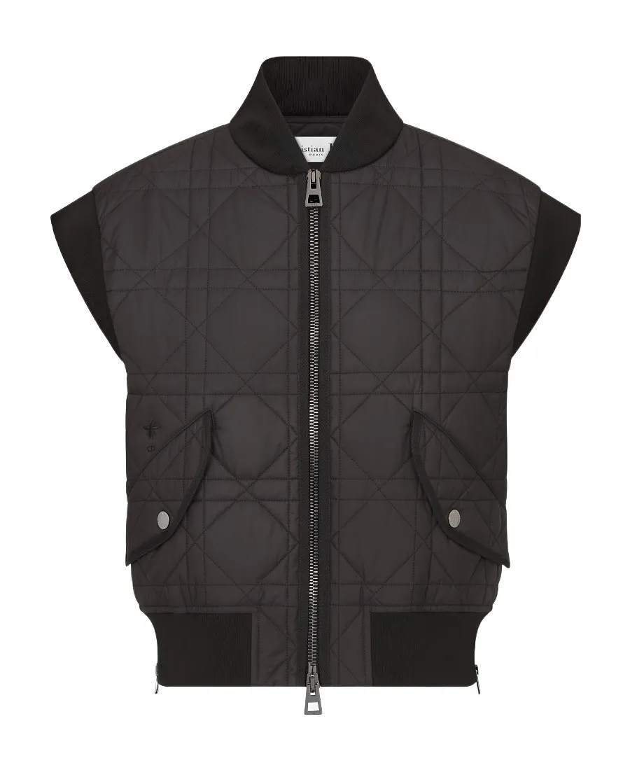 Macrocannage Vest