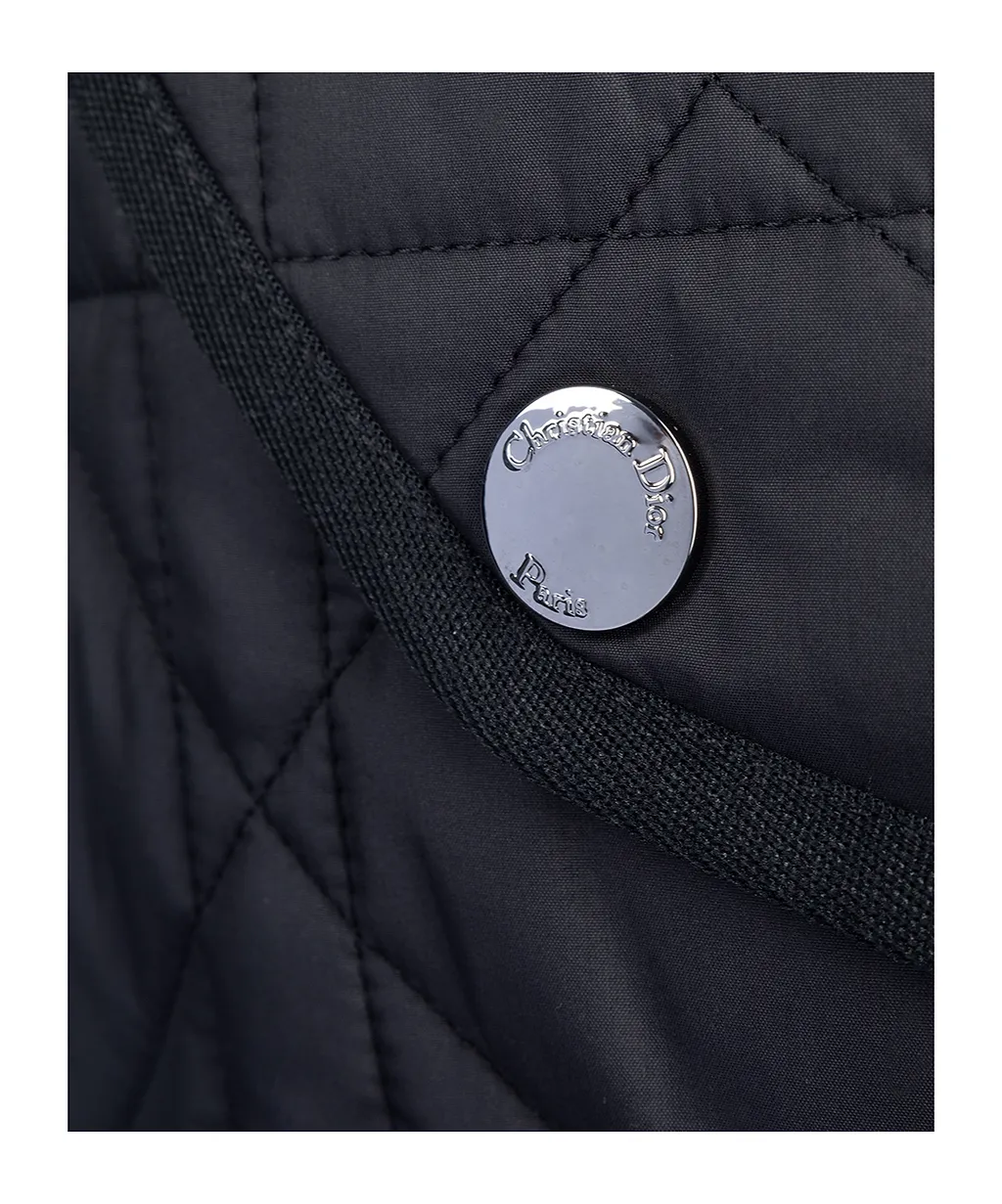 Macrocannage Vest