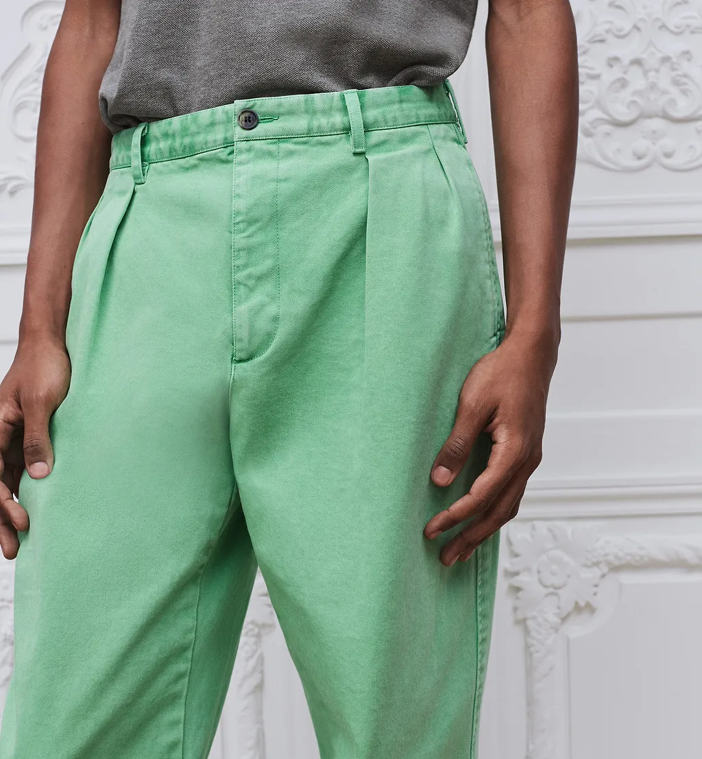 Pleated Chinos
