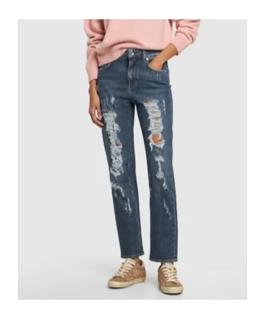 Belt-Loop Jeans