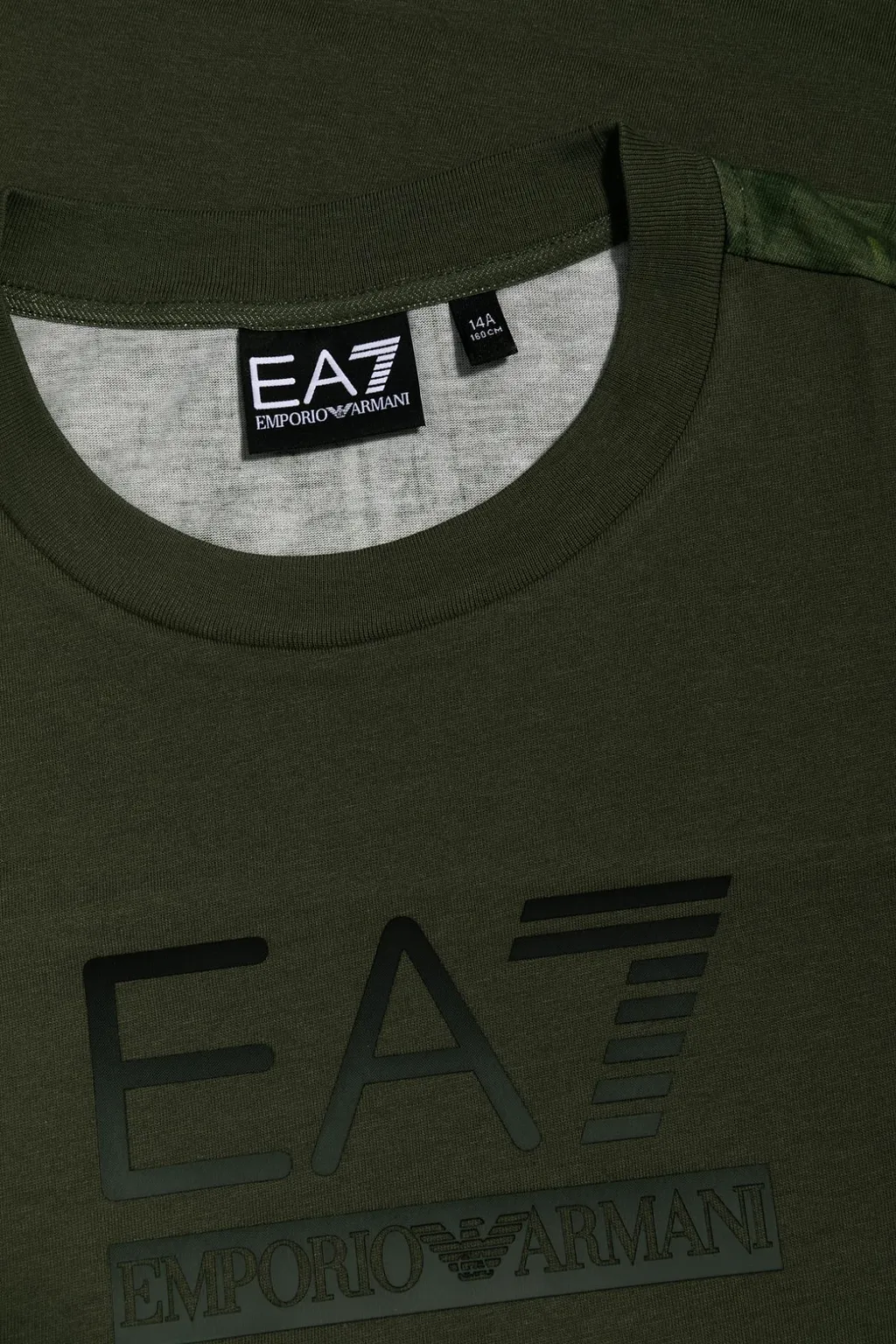Short-Sleeved T-Shirt