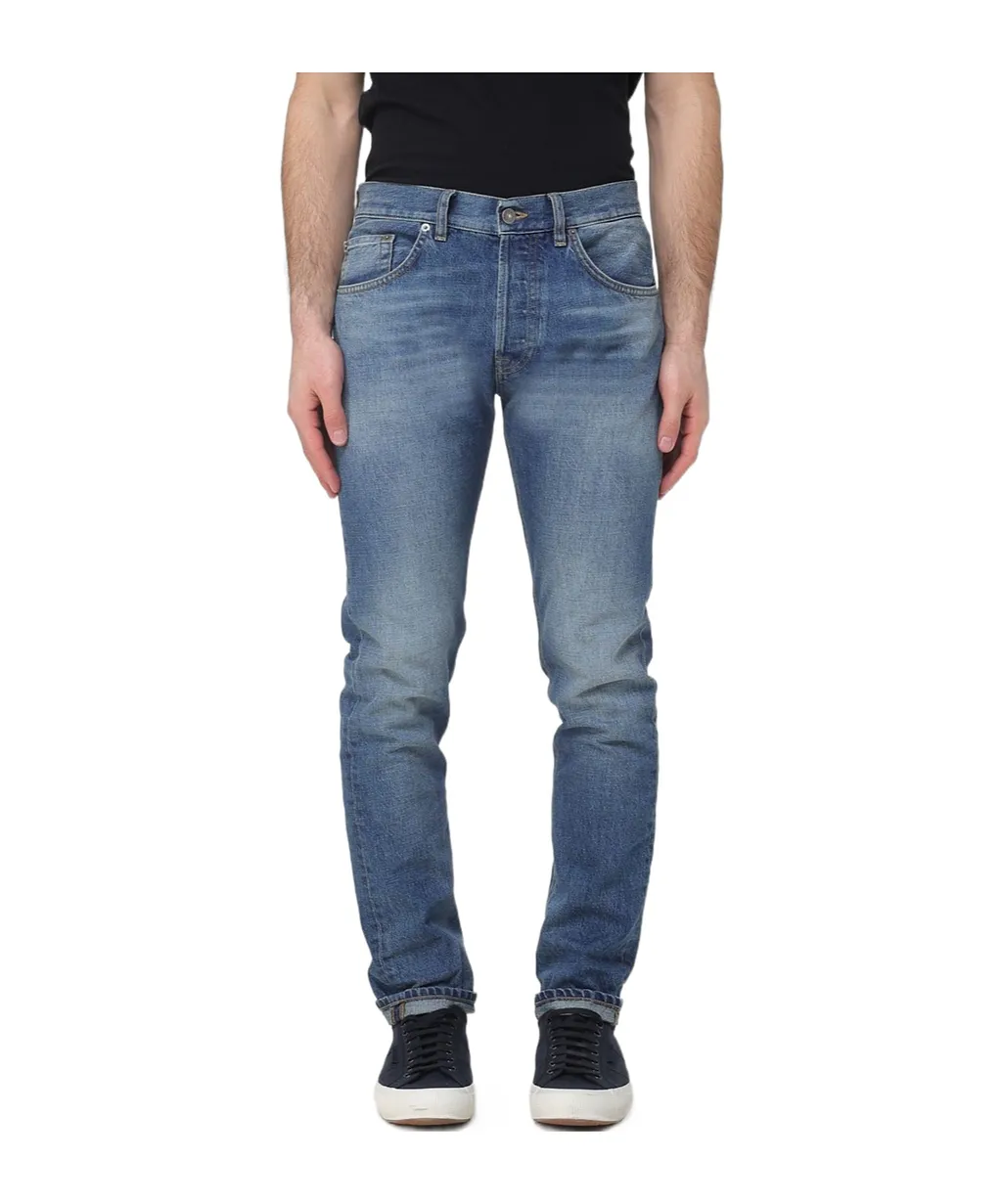 Buttoned Jeans