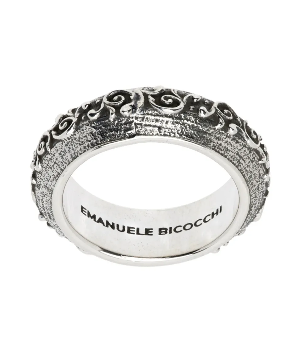 Floral Pattern Ring